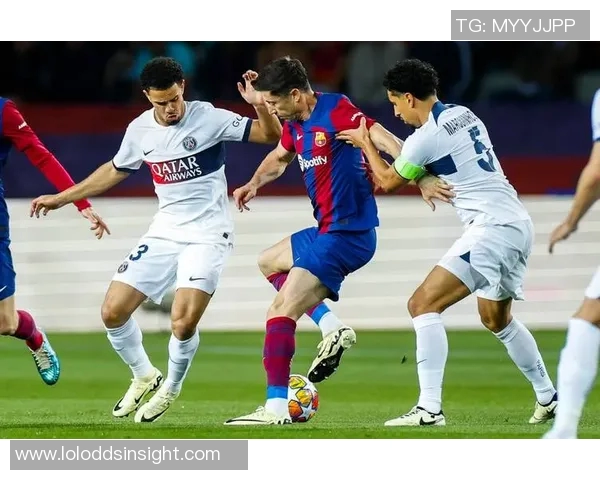 足总杯惊现历史冷门AC米兰逆转巴黎圣日耳曼引爆全场激情