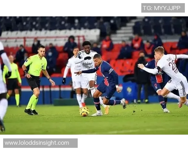 国王杯激战巴黎圣日耳曼与莱比锡战成平局帽子戏法点燃全场激情