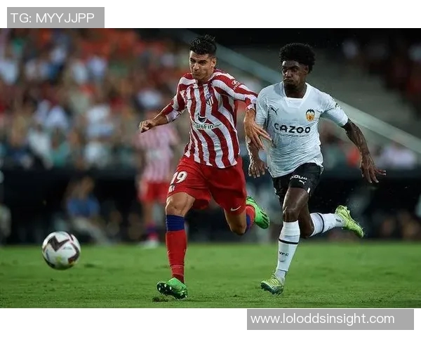 德甲精彩对决那不勒斯大胜马竞红牌事件引发全场热议与战术分析