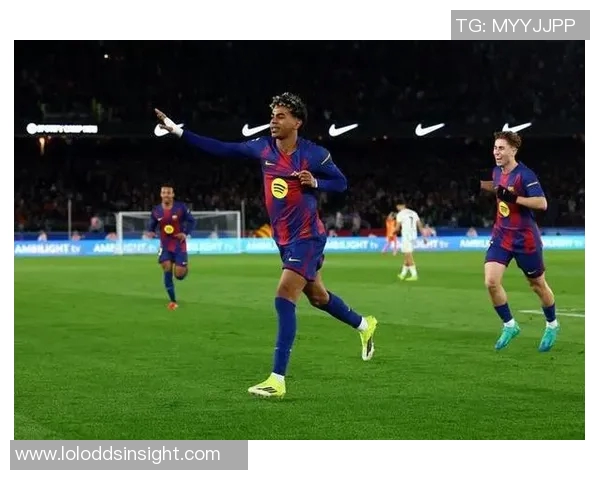 热刺友谊赛大胜巴萨四球狂潮与帽子戏法引发全场狂欢