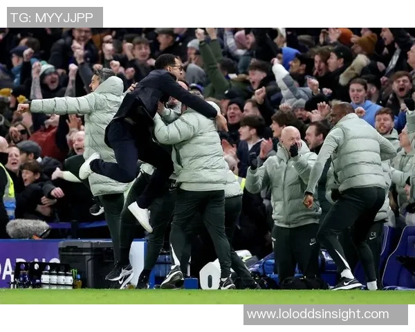 利物浦在世界杯中以3-0战胜切尔西点球大战瞬间点燃全场激情